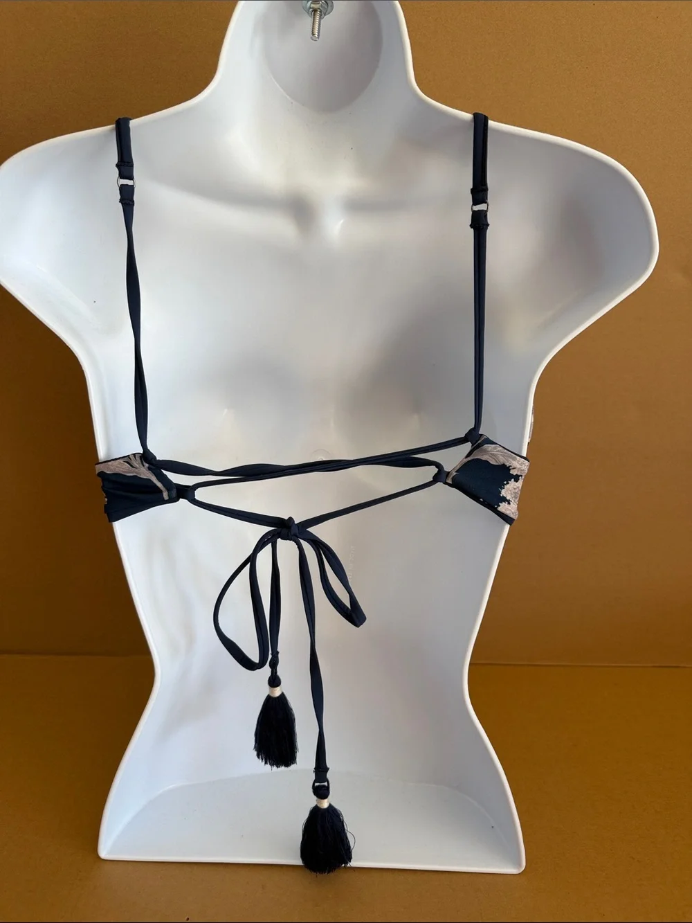 Maaji euc navy